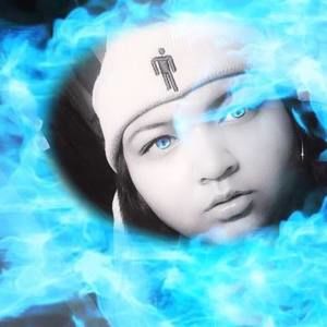 Meet your Posher, Maya